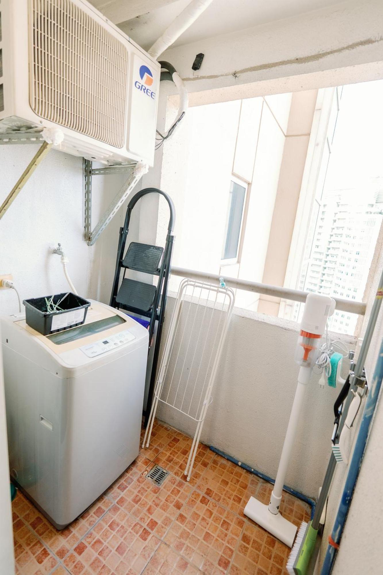 Cozy 2-Bedroom At South Of Market Soma Bgc Near Sm Aura, Market! Market! & Bonifacio High Street Тагиг Экстерьер фото