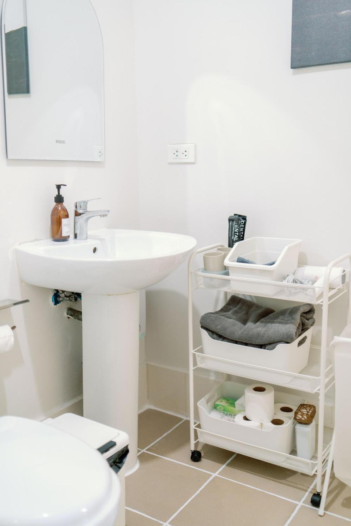 Cozy 2-Bedroom At South Of Market Soma Bgc Near Sm Aura, Market! Market! & Bonifacio High Street Тагиг Экстерьер фото