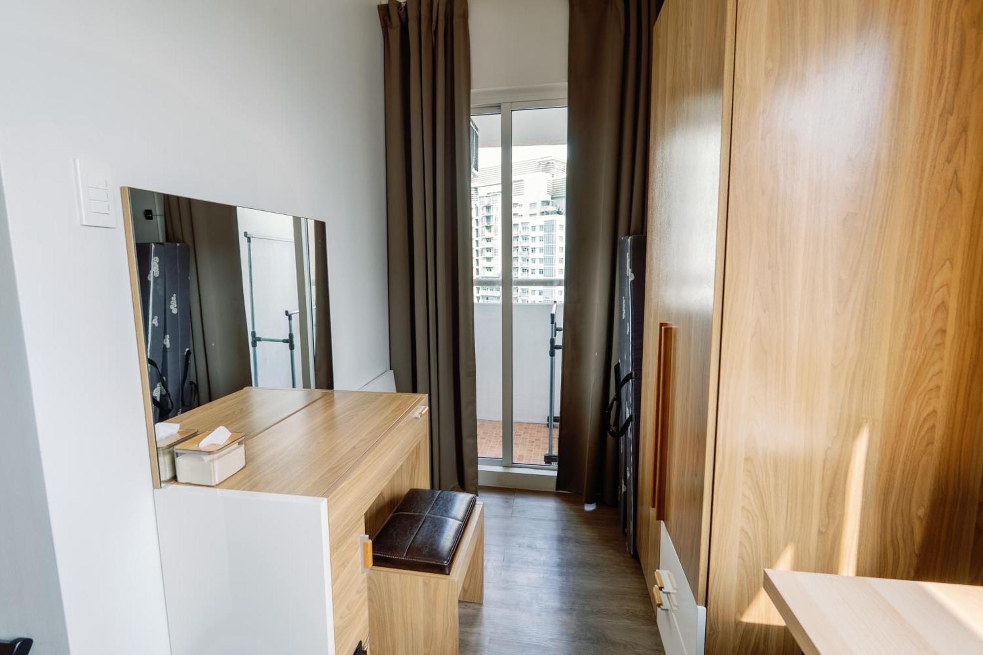 Cozy 2-Bedroom At South Of Market Soma Bgc Near Sm Aura, Market! Market! & Bonifacio High Street Тагиг Экстерьер фото
